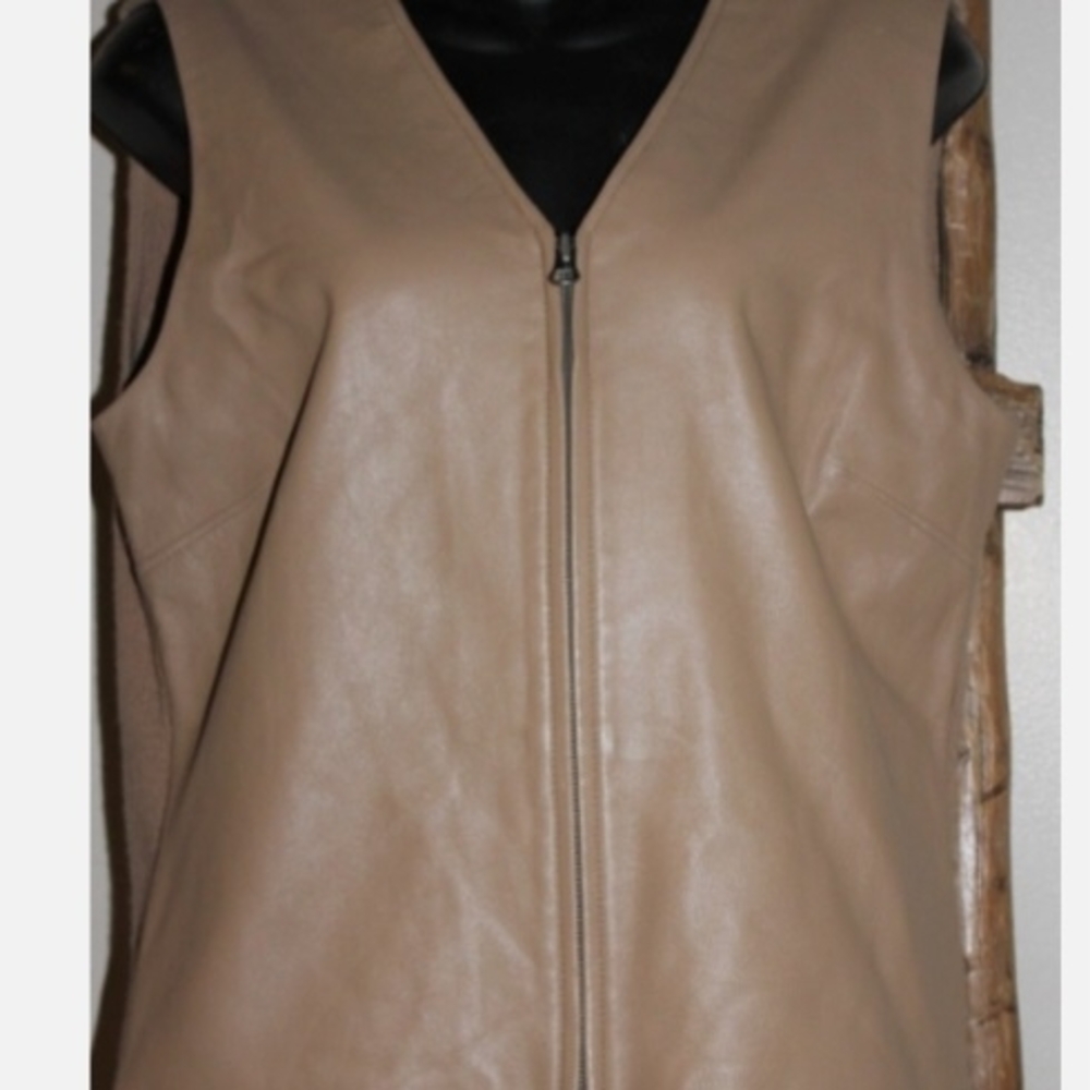 Elegant Tan Sleeveless Vest for Women